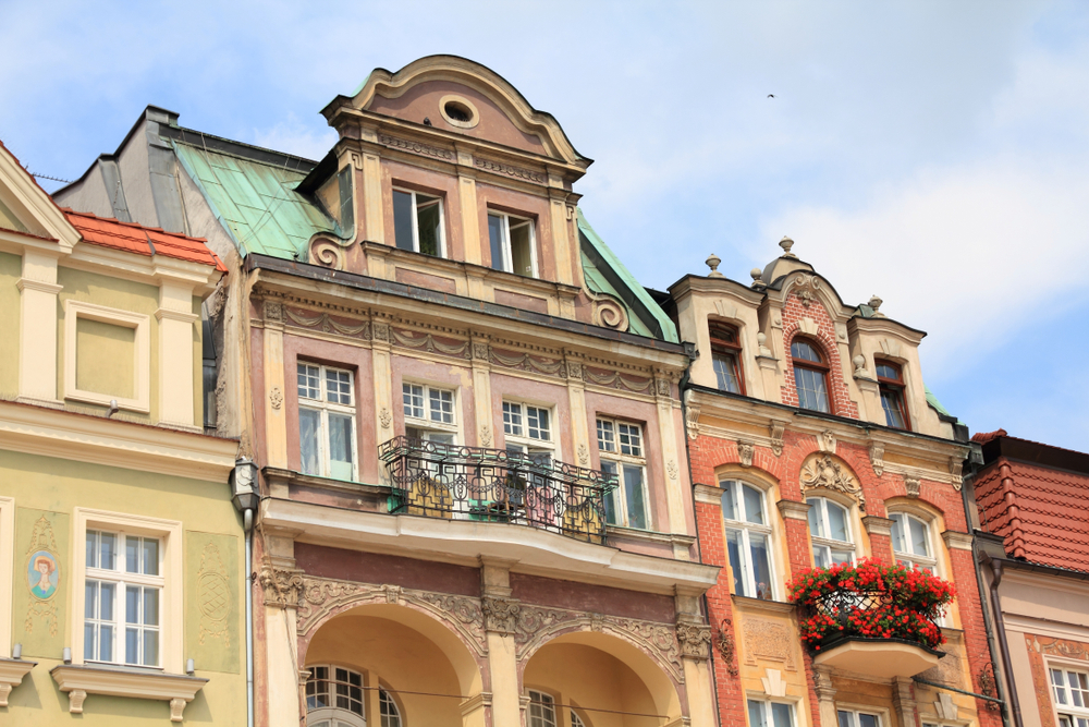 Geodezja w Poznaniu: Najczęstsze wyzwania i jak sobie z nimi radzić 1 shutterstock 1398321941